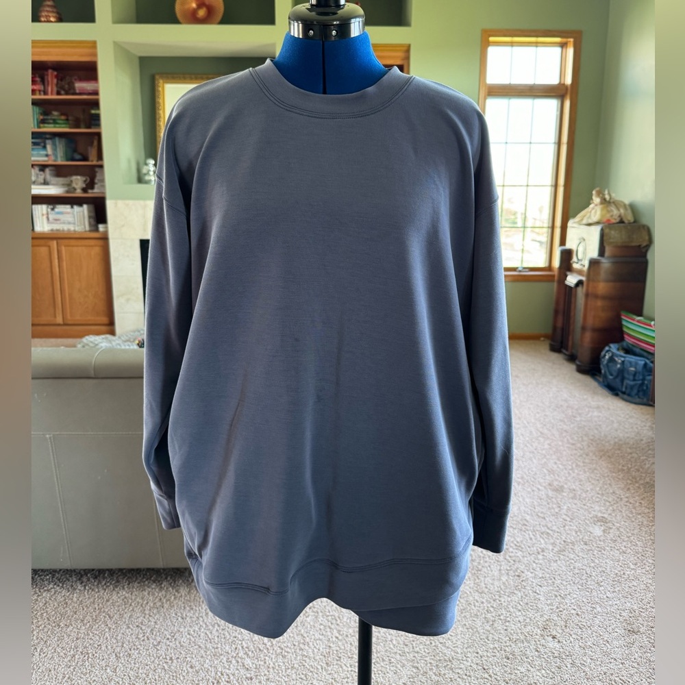 Sage collective athletic top